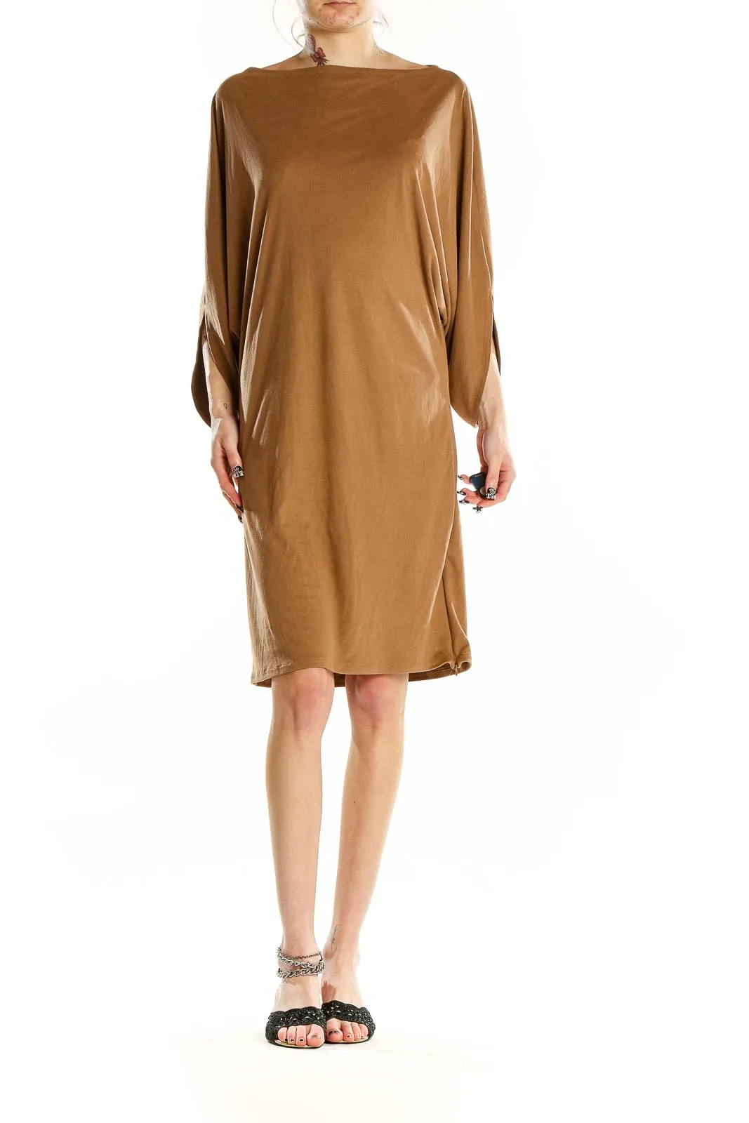 Camel Elegant Batwing Sleeve Midi Dress