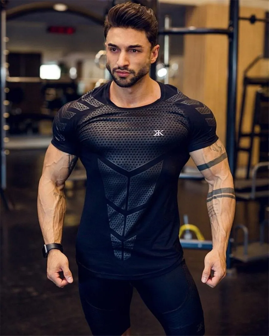 Jinquedai  Compression Quick dry T-shirt Men Running Sport Skinny Short Tee Shirt Male Gym Fitness Bodybuilding Workout Black Tops Clothing