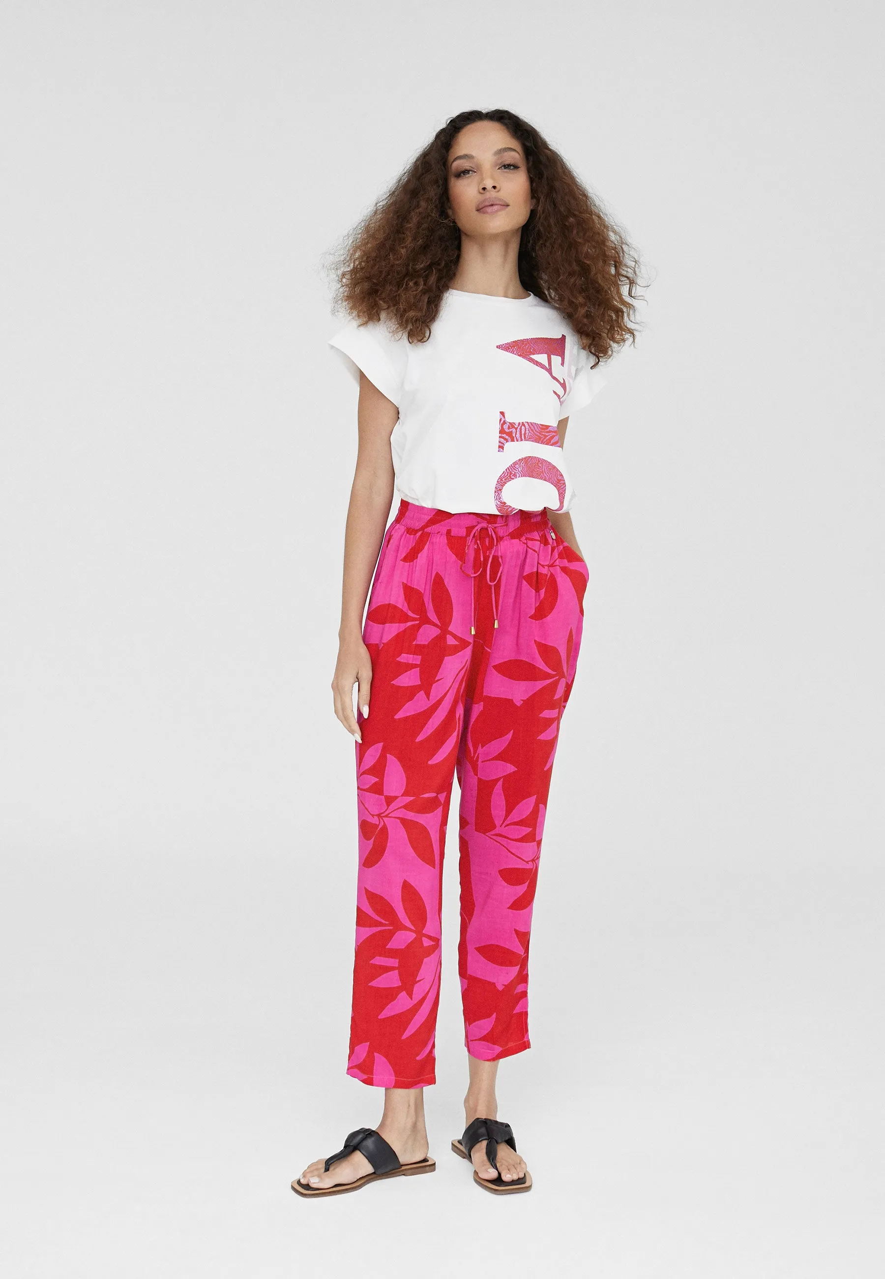 Printed jogging trousers